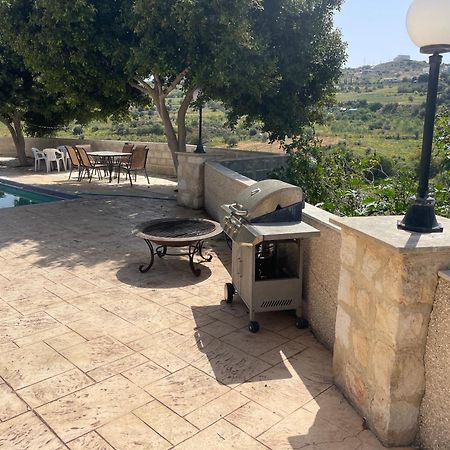 Beautiful Home Paphos Buitenkant foto