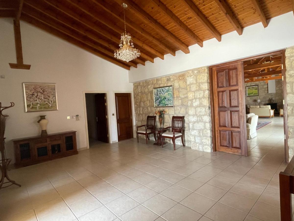 Beautiful Home Paphos Buitenkant foto