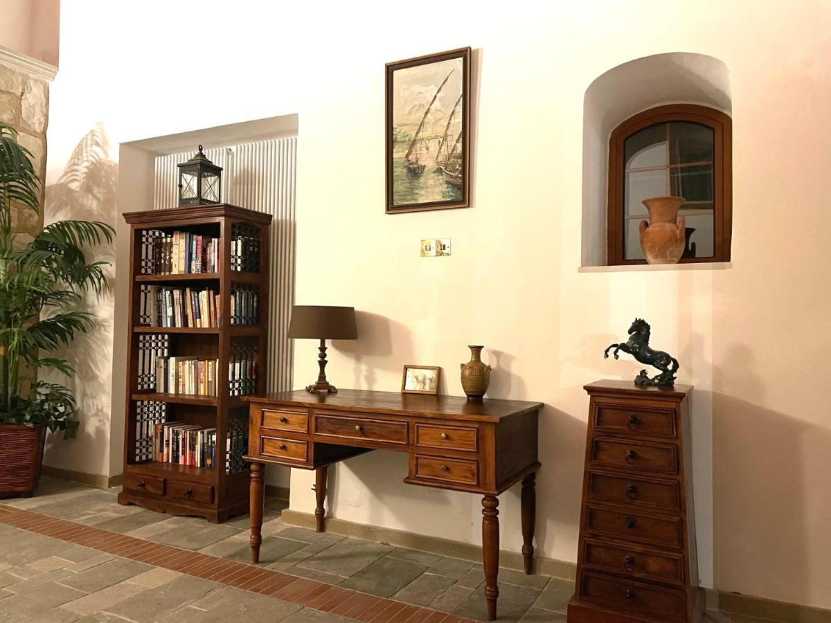 Beautiful Home Paphos Buitenkant foto