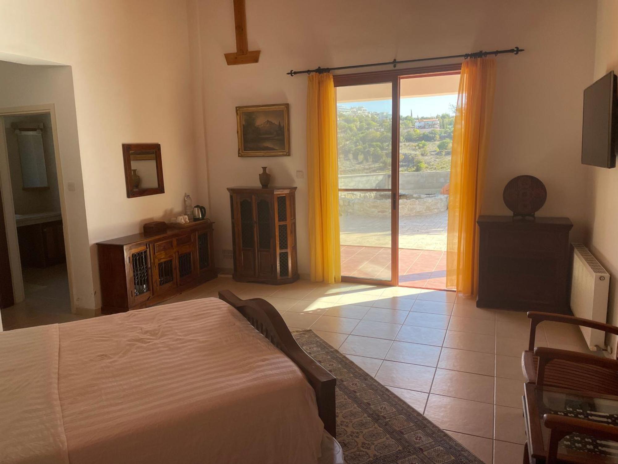 Beautiful Home Paphos Buitenkant foto