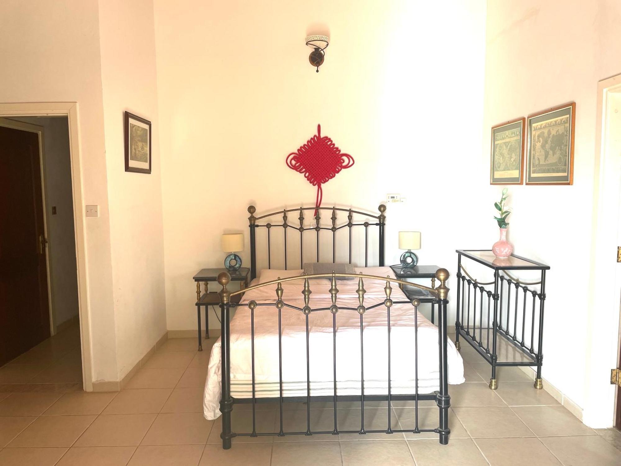 Beautiful Home Paphos Buitenkant foto